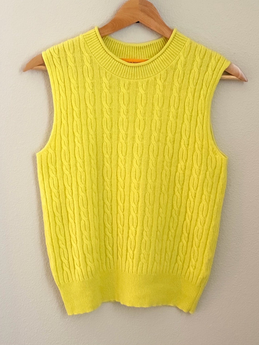 Guest in Residence Cashmere Cable Vest in Lemon - S